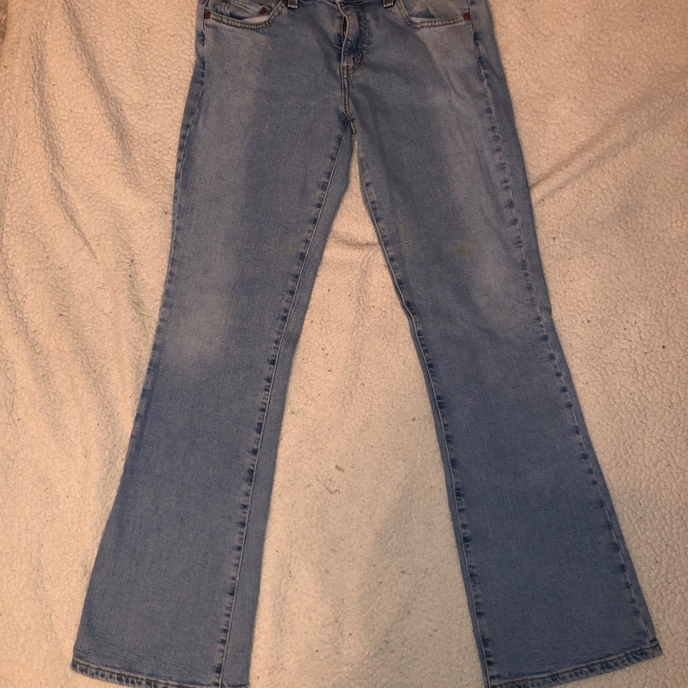 Levi’s, super low boot cut 518’s